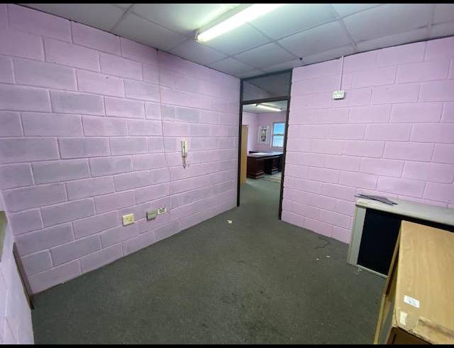 185M² WAREHOUSE TO LET IN BRIARDENE